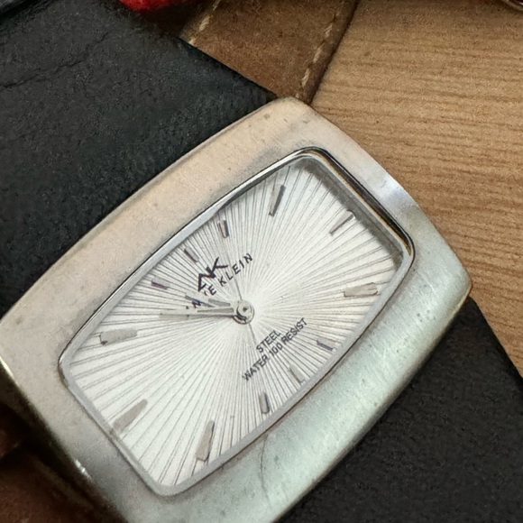 Watch Lot - Picture 3 of 10